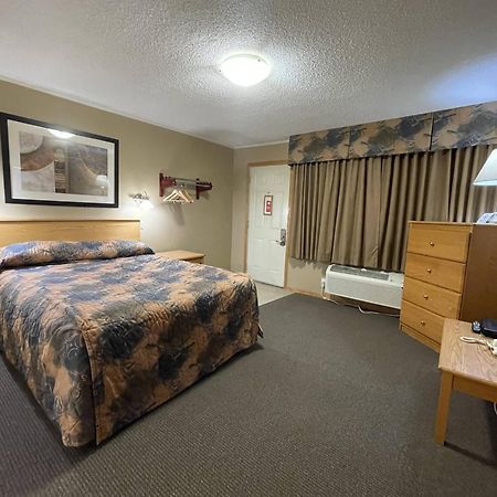 Best Maple Inn - Drayton Valley Bagian luar foto