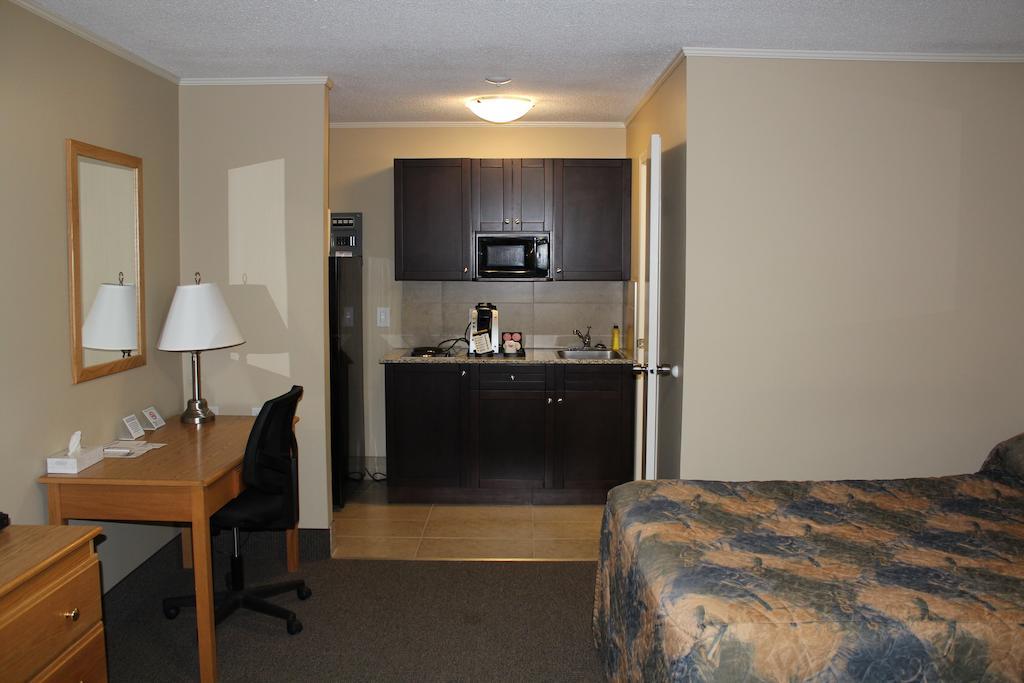 Best Maple Inn - Drayton Valley Bagian luar foto